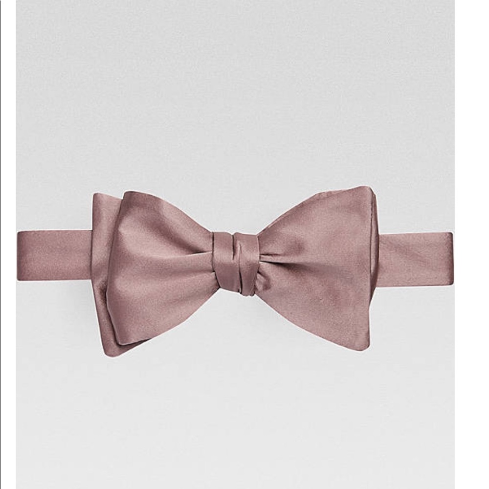 Rose Quartz Self Tie Bow Tie